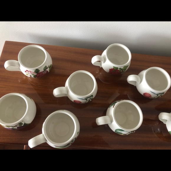 Portmeirion Pomona tea cups set of 8 - Picture 4 of 9